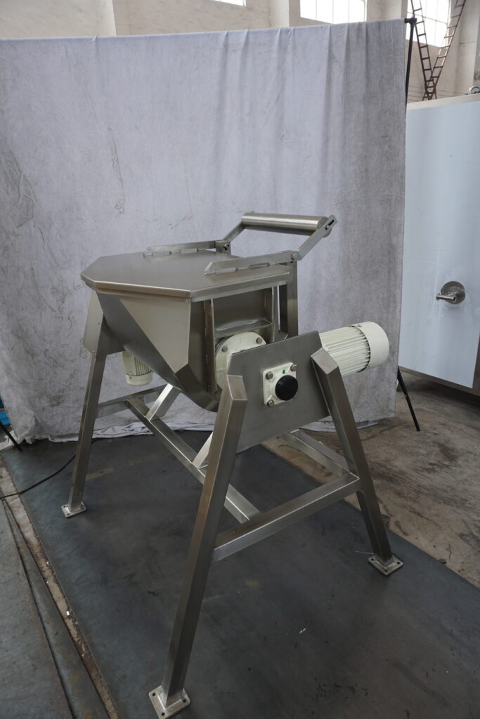 DSC01248 - Industrial Mixers