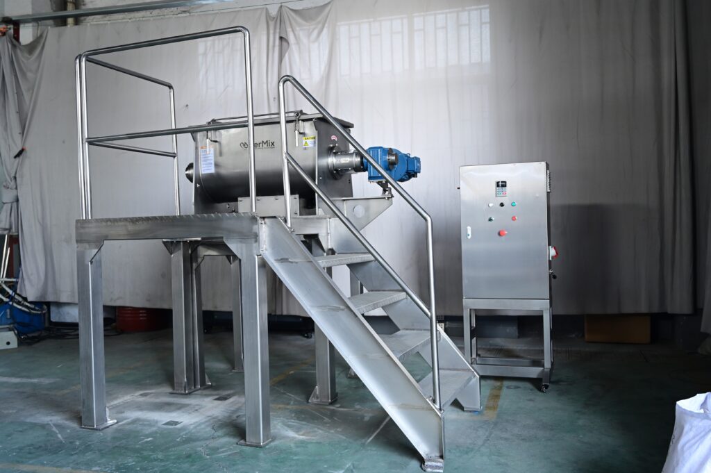 DSC_4229 - Industrial Mixers